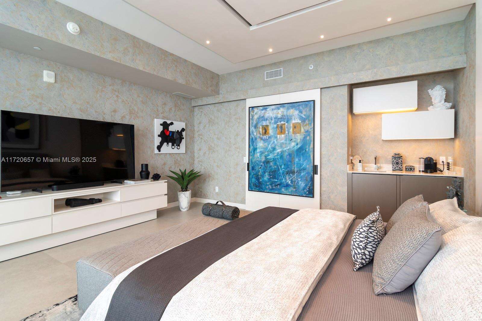 Armani Casa at 18975 Collins Ave, Sunny Isles Beach, FL 33160 - For Rent photo 25