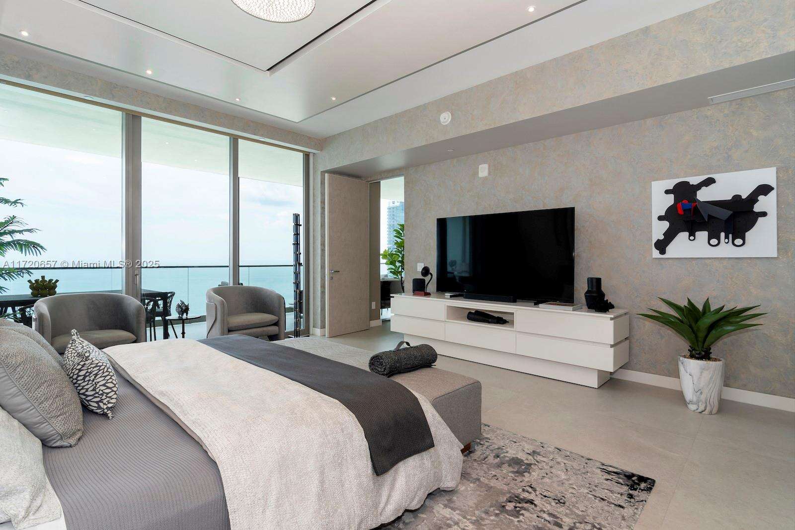 Armani Casa at 18975 Collins Ave, Sunny Isles Beach, FL 33160 - For Rent photo 27