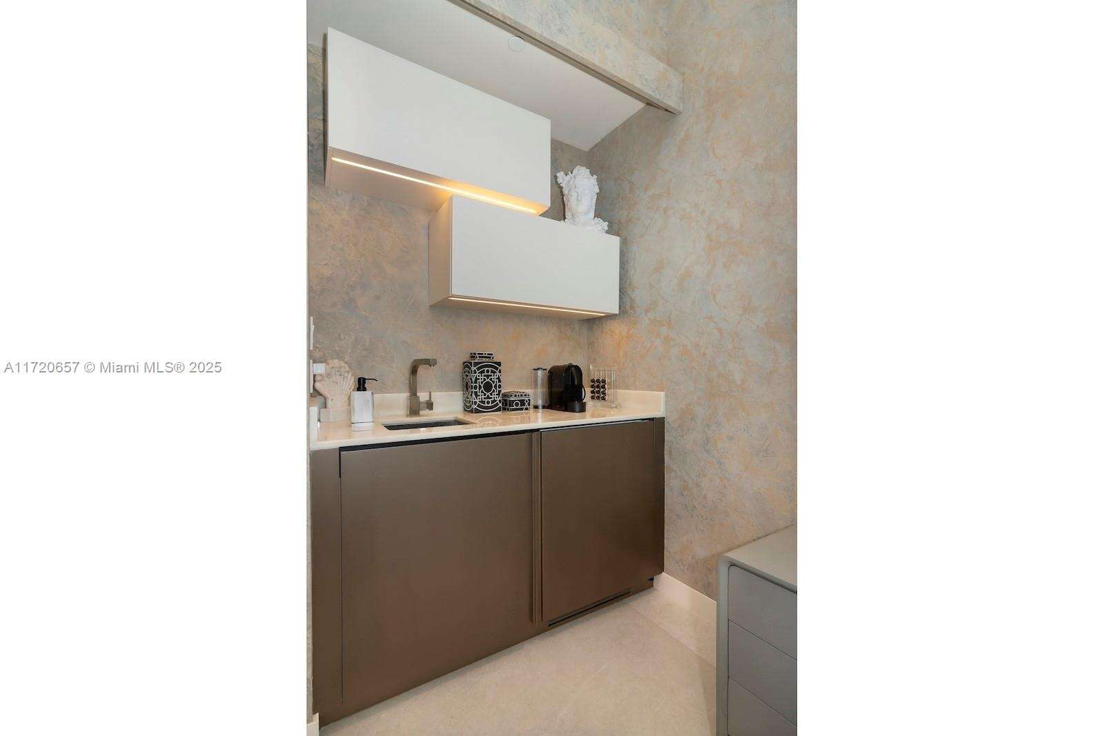 Armani Casa at 18975 Collins Ave, Sunny Isles Beach, FL 33160 - For Rent photo 28