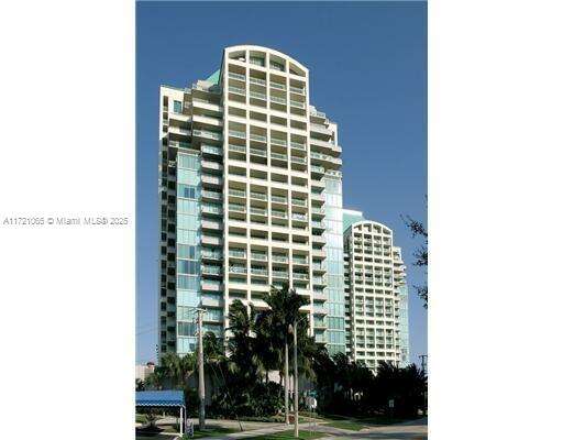 THE EXECUTIVE RESIDENCES