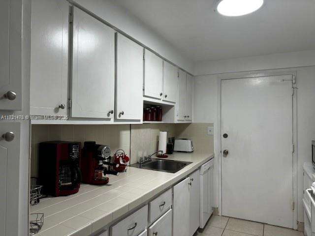The Carriage House at 5401 Collins Ave, Miami Beach, FL 33140 - For Rent photo 27