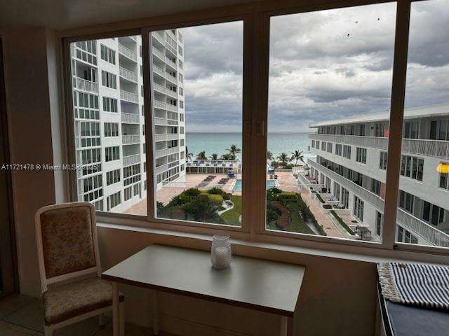 The Carriage House at 5401 Collins Ave, Miami Beach, FL 33140 - For Rent photo 31