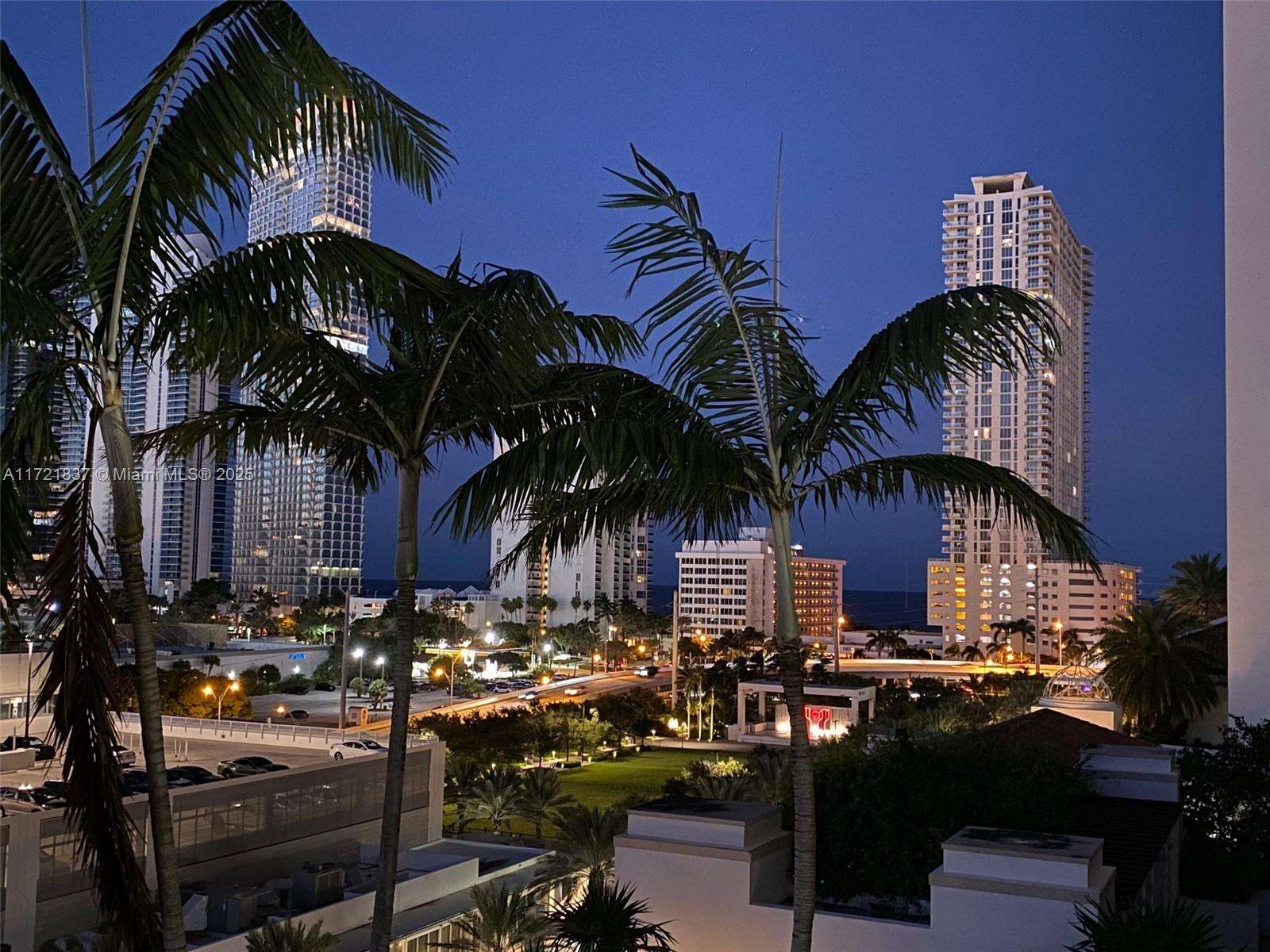 Parque Towers at 300 Sunny Isles Blvd, Sunny Isles Beach, FL 33160 - For Rent photo 1