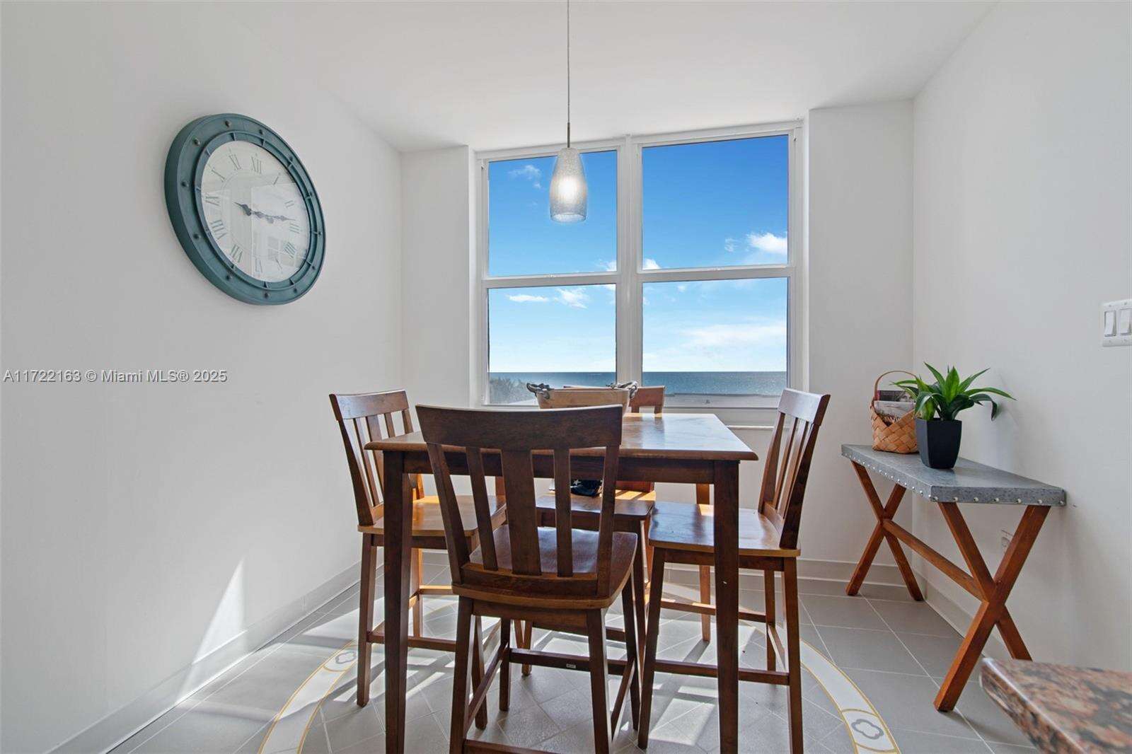 Aquarius at 2751 Ocean Dr, Hollywood, FL 33019 - For Rent photo 9