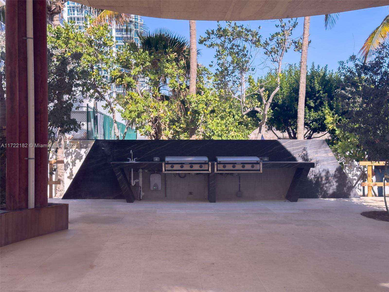 Akoya at 6365 Collins Ave, Miami Beach, FL 33141 - For Rent photo 24