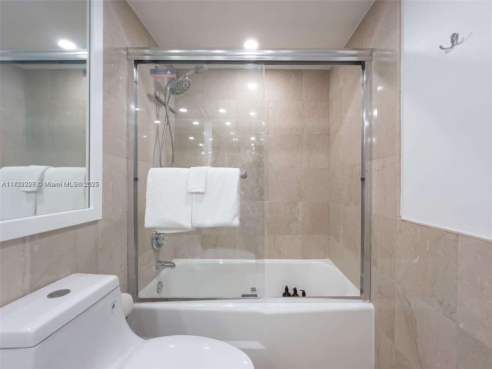 Seacoast 5151 at 5161 Collins Ave, Miami Beach, FL 33140 - For Rent photo 11