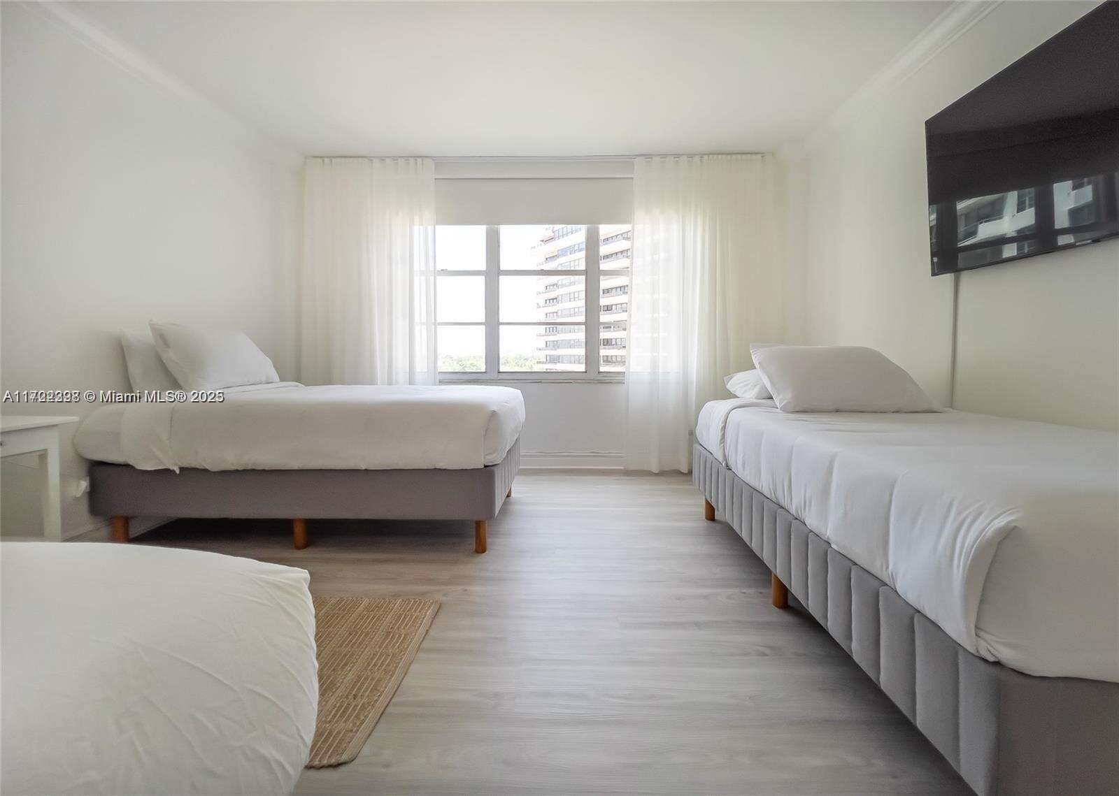 Seacoast 5151 at 5161 Collins Ave, Miami Beach, FL 33140 - For Rent photo 15