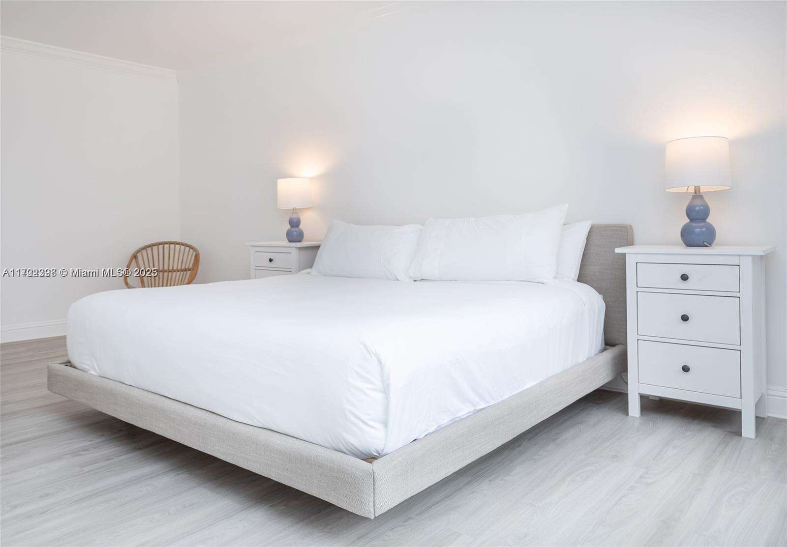 Seacoast 5151 at 5161 Collins Ave, Miami Beach, FL 33140 - For Rent photo 16