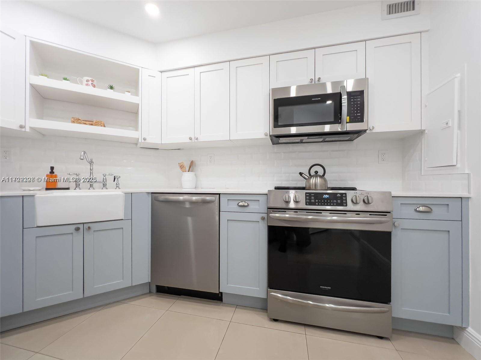 Seacoast 5151 at 5161 Collins Ave, Miami Beach, FL 33140 - For Rent photo 29
