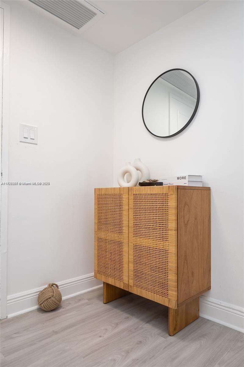 Seacoast 5151 at 5161 Collins Ave, Miami Beach, FL 33140 - For Rent photo 7