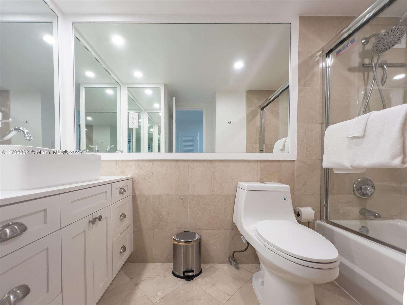Seacoast 5151 at 5161 Collins Ave, Miami Beach, FL 33140 - For Rent photo 8