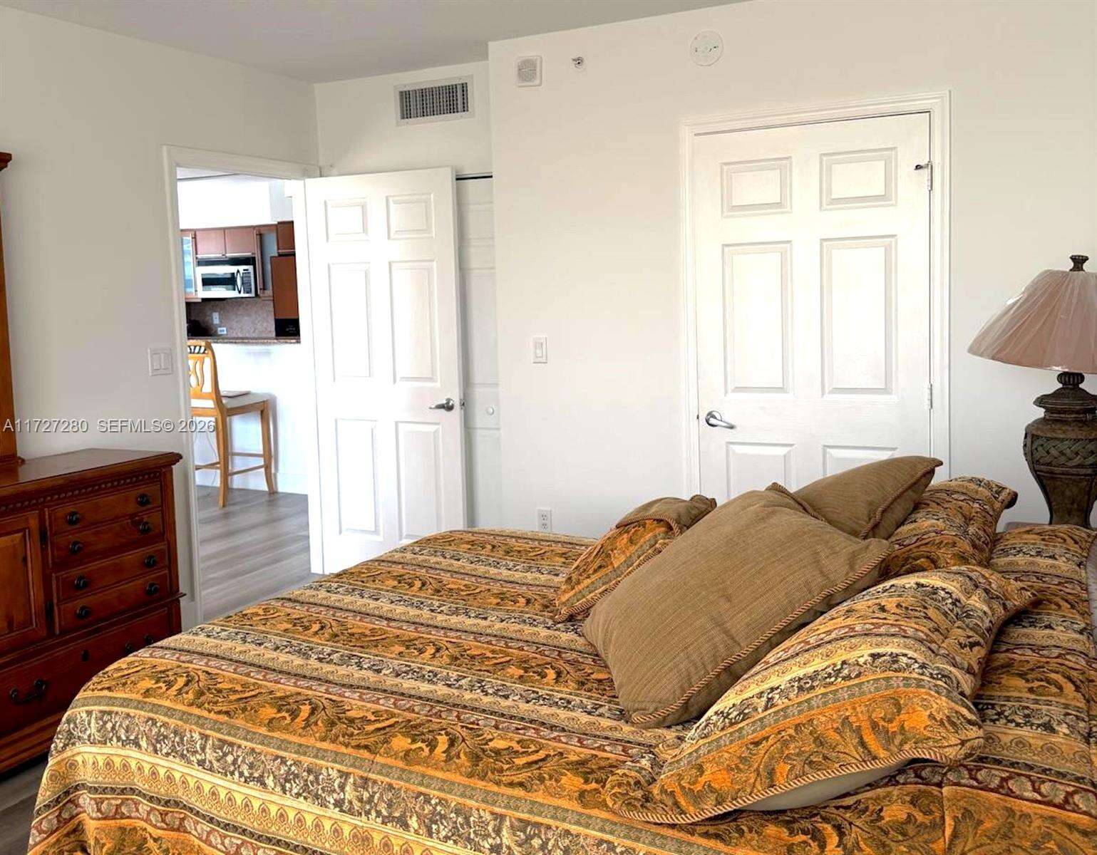 2080 Ocean Dr, Hallandale Beach, FL 33009 - For Rent photo 24