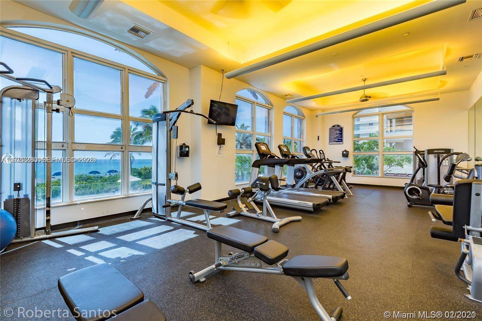 2080 Ocean Dr, Hallandale Beach, FL 33009 - For Rent photo 25