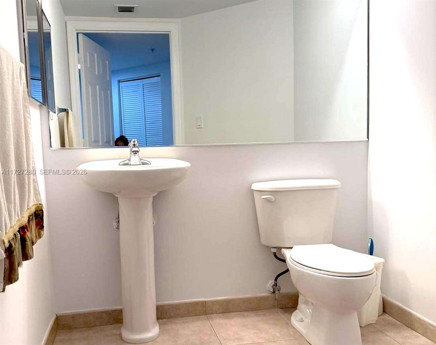 2080 Ocean Dr, Hallandale Beach, FL 33009 - For Rent photo 34