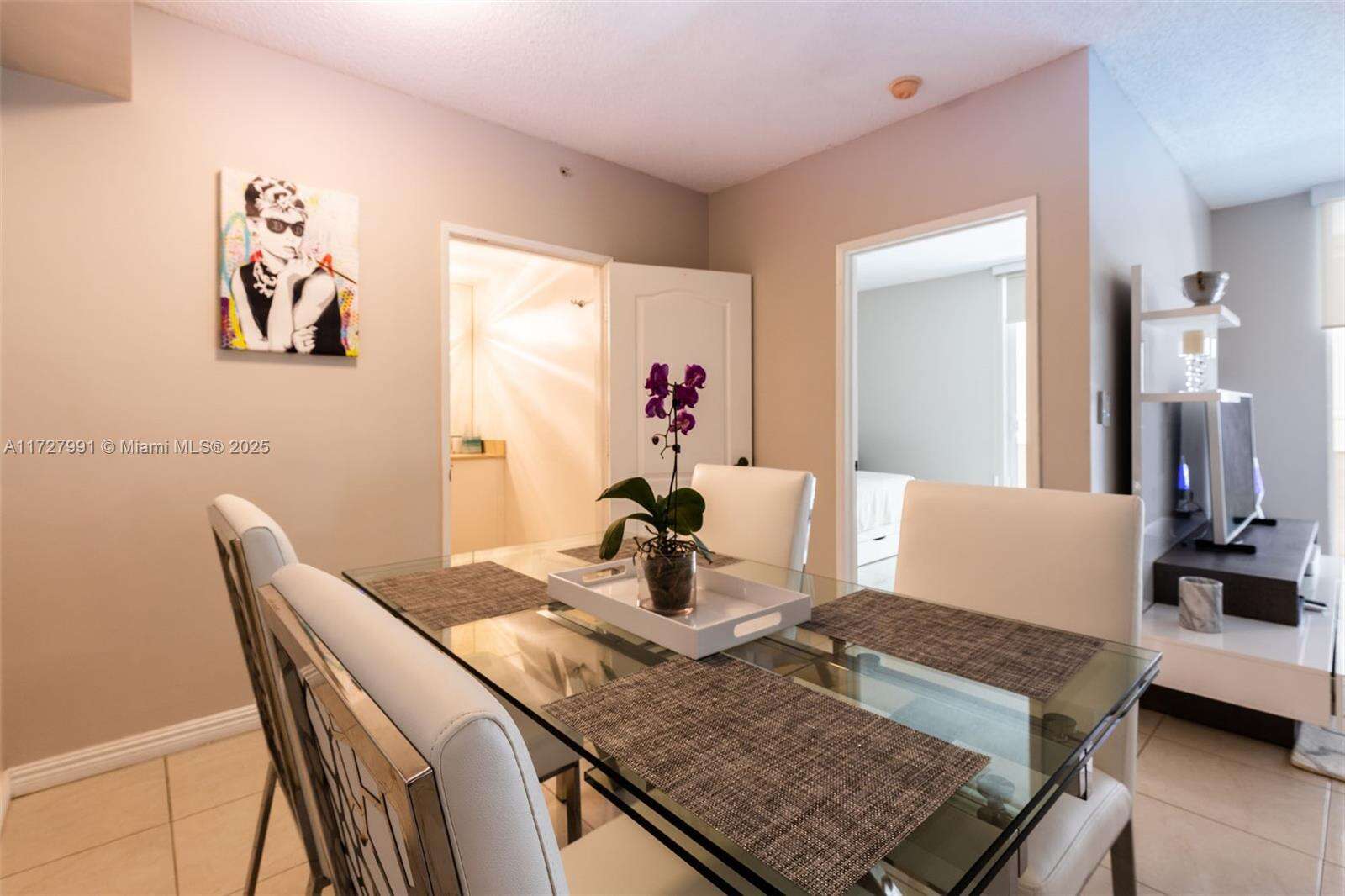 King David at 17555 Atlantic Blvd, Sunny Isles Beach, FL 33160 - For Rent photo 16