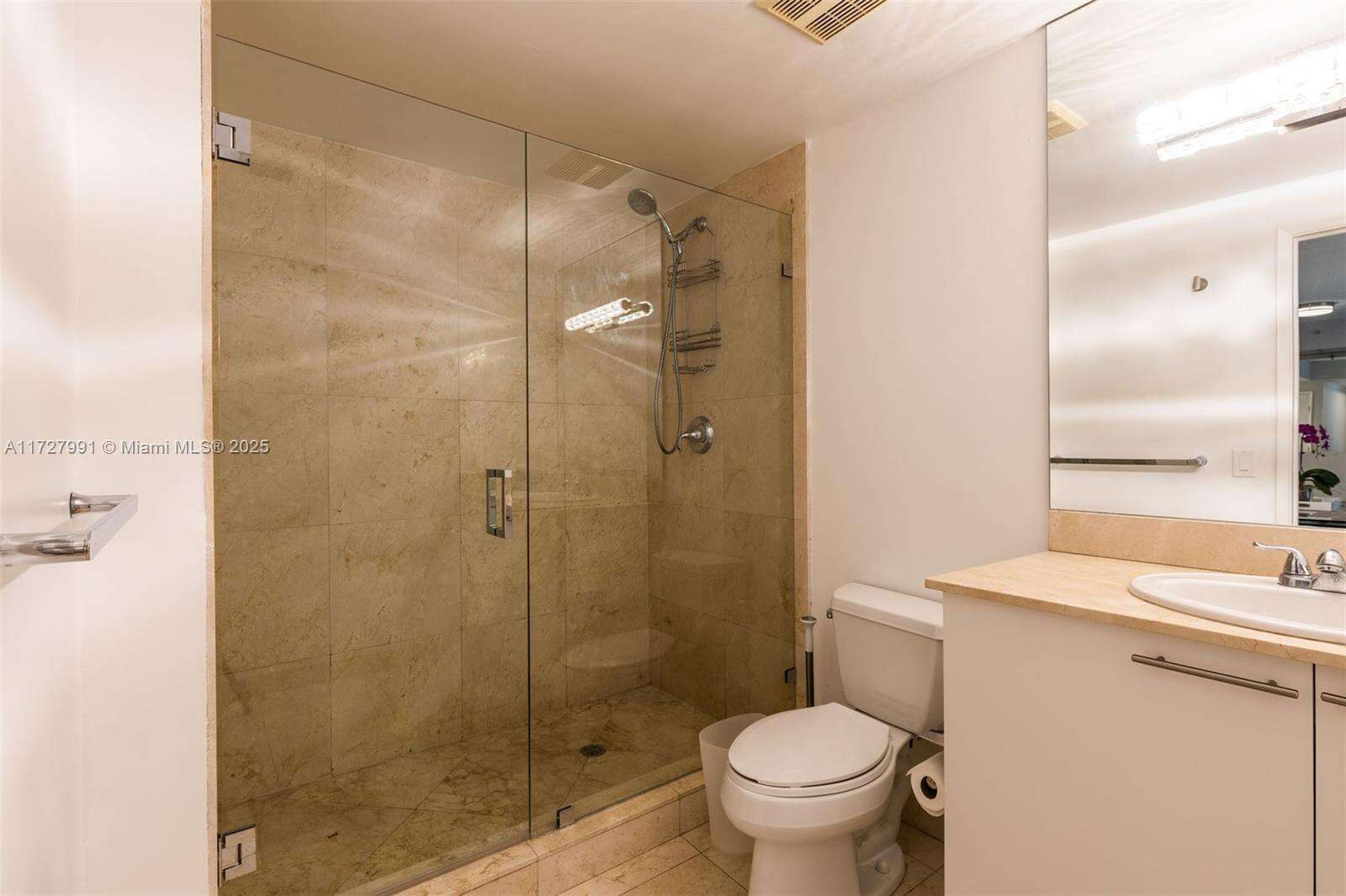 King David at 17555 Atlantic Blvd, Sunny Isles Beach, FL 33160 - For Rent photo 21