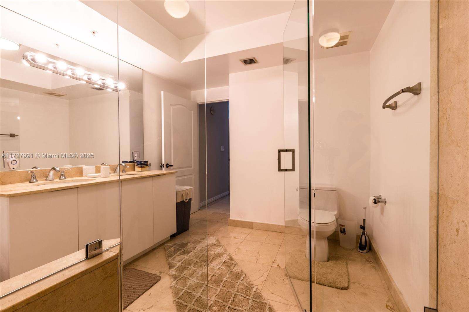 King David at 17555 Atlantic Blvd, Sunny Isles Beach, FL 33160 - For Rent photo 31