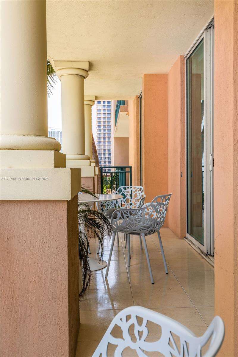 King David at 17555 Atlantic Blvd, Sunny Isles Beach, FL 33160 - For Rent photo 41