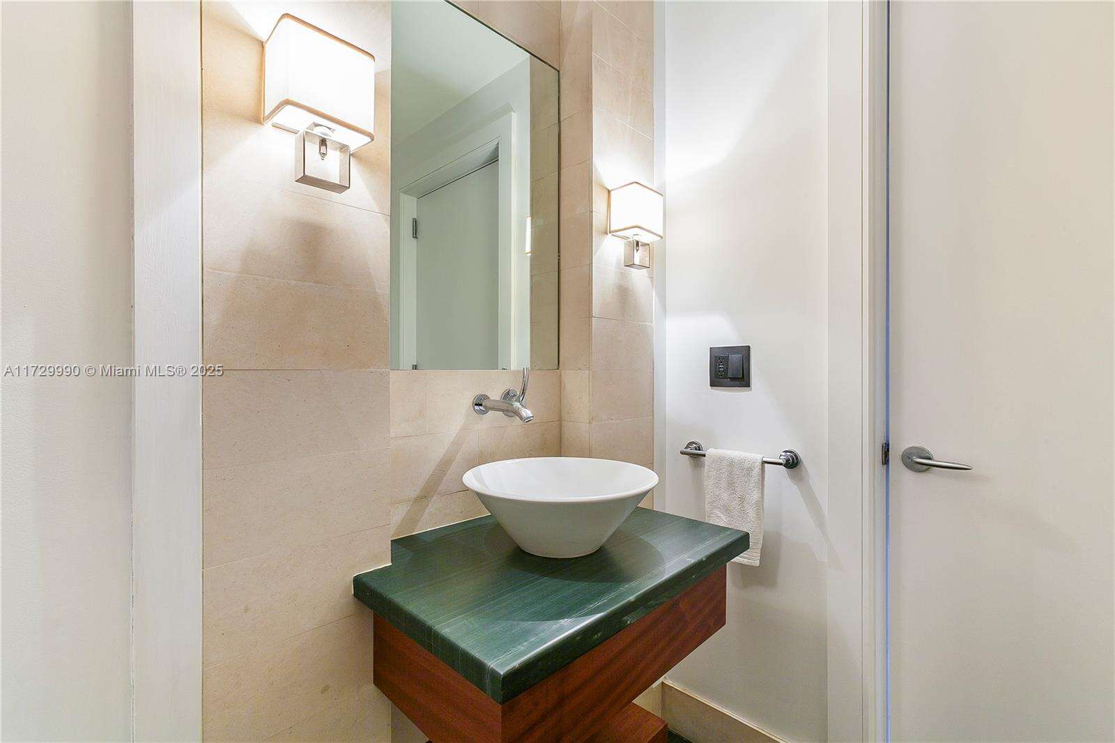 The Ritz Carlton Condos For Sale & Rent at 10295 Collins Ave, Bal Harbour, FL 33154 - For Rent photo 9