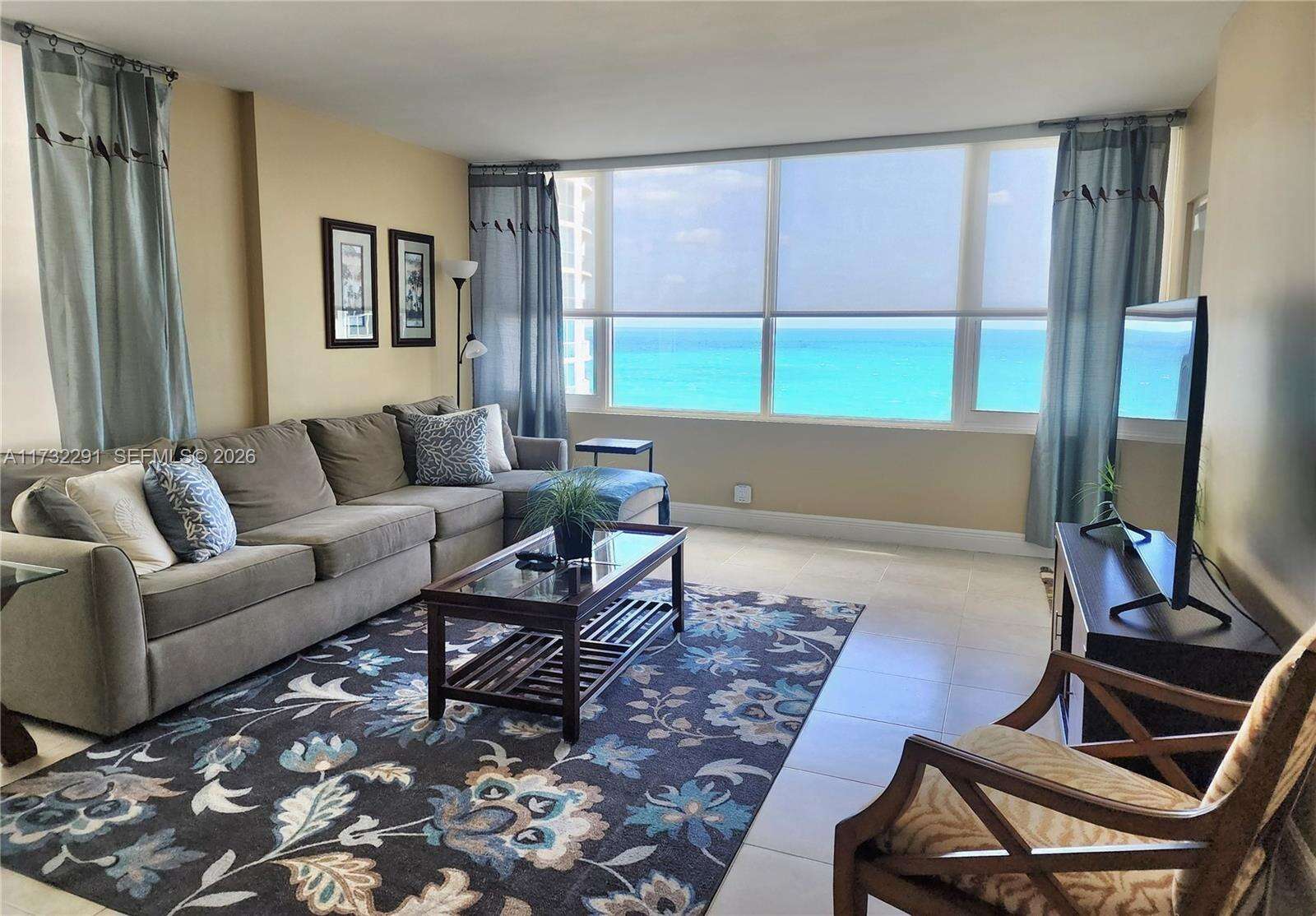 Alexander Towers at 3505 Ocean Dr, Hollywood, FL 33019 - For Rent photo 1