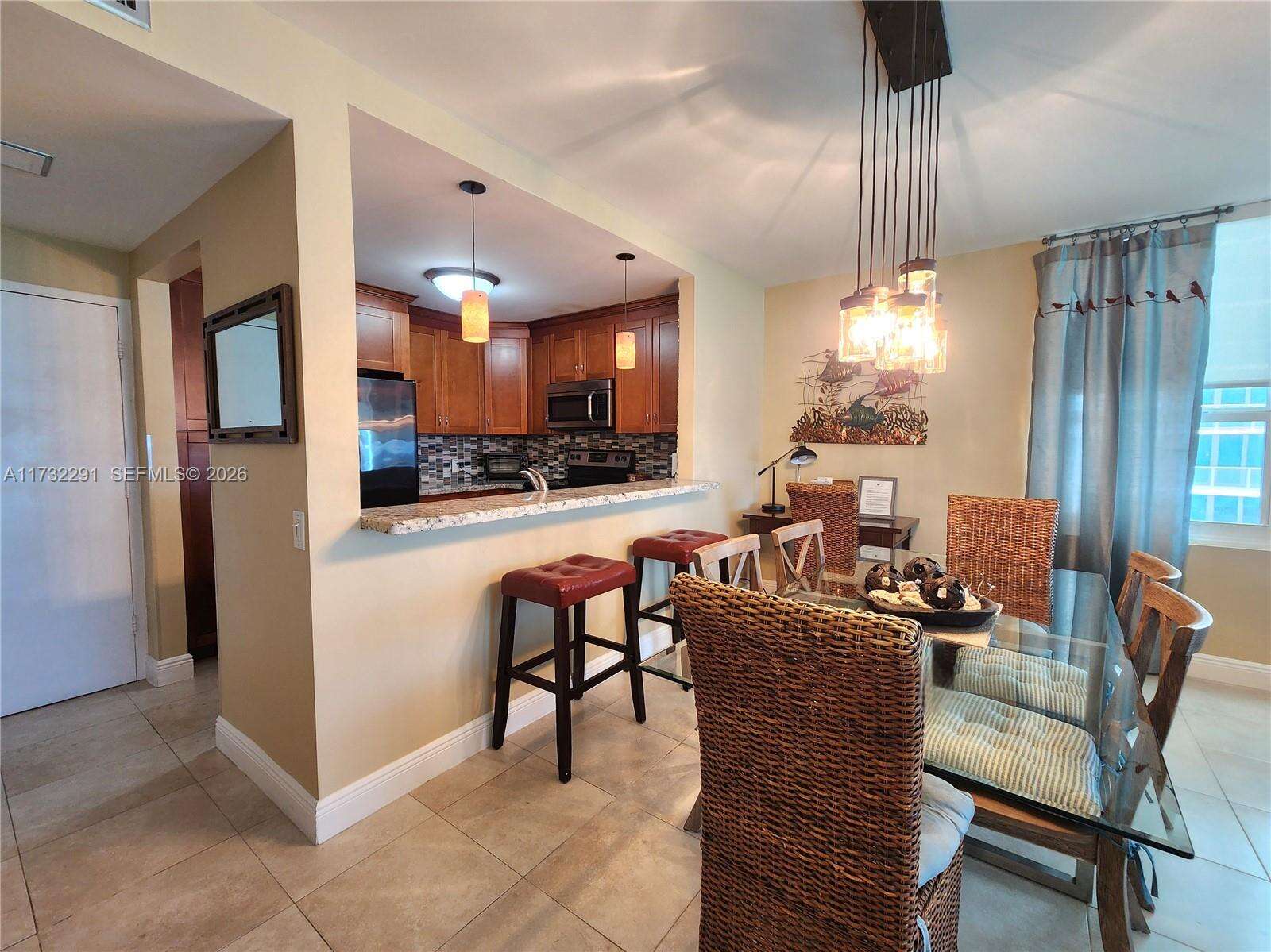 Alexander Towers at 3505 Ocean Dr, Hollywood, FL 33019 - For Rent photo 6