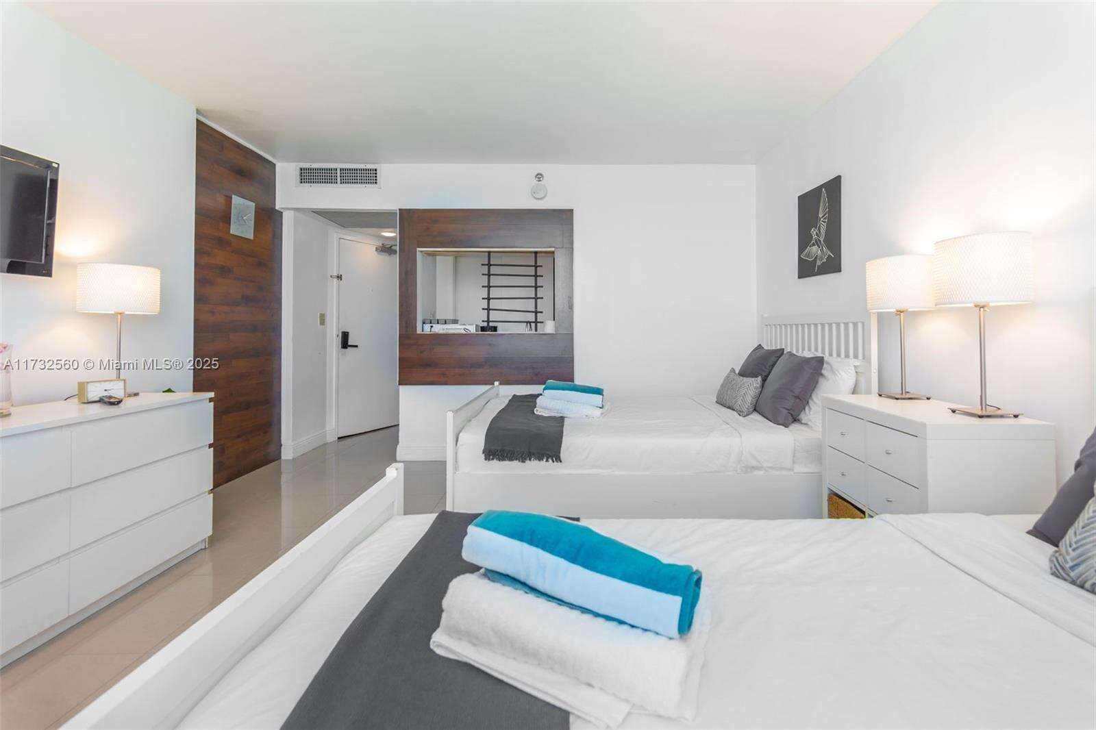 Castle Beach Club at 5445 Collins Ave, Miami Beach, FL 33140 - For Rent photo 20