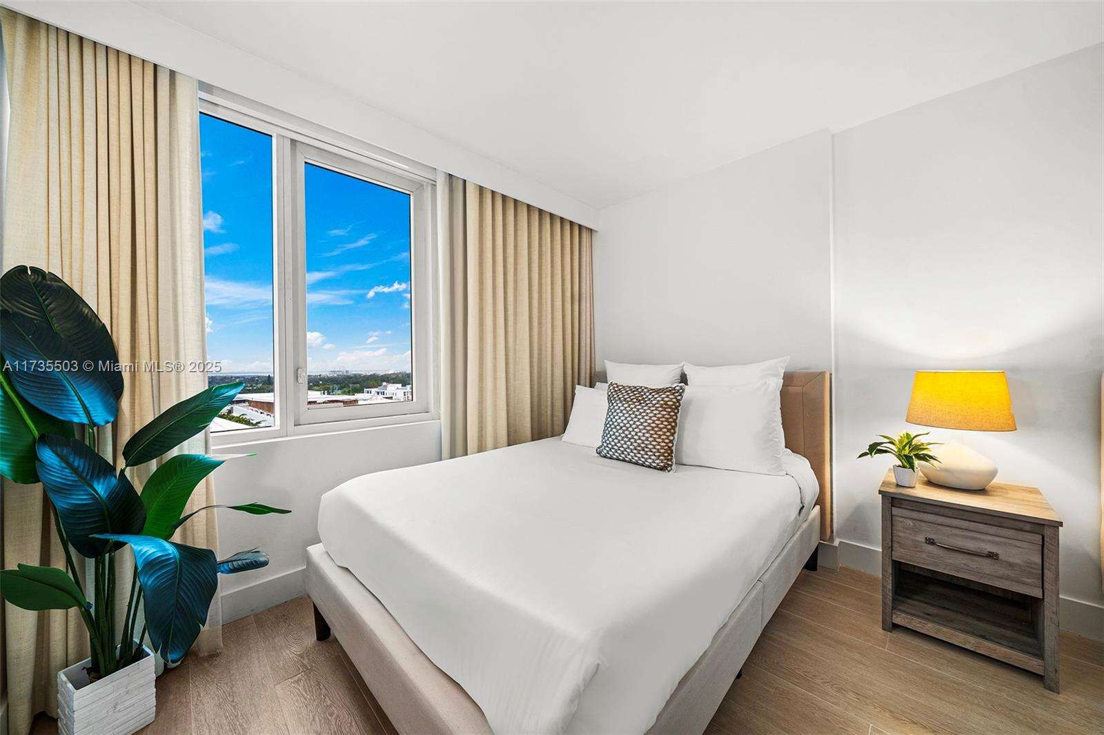 Roney Palace at Miami Beach, FL 33139 - For Rent photo 27