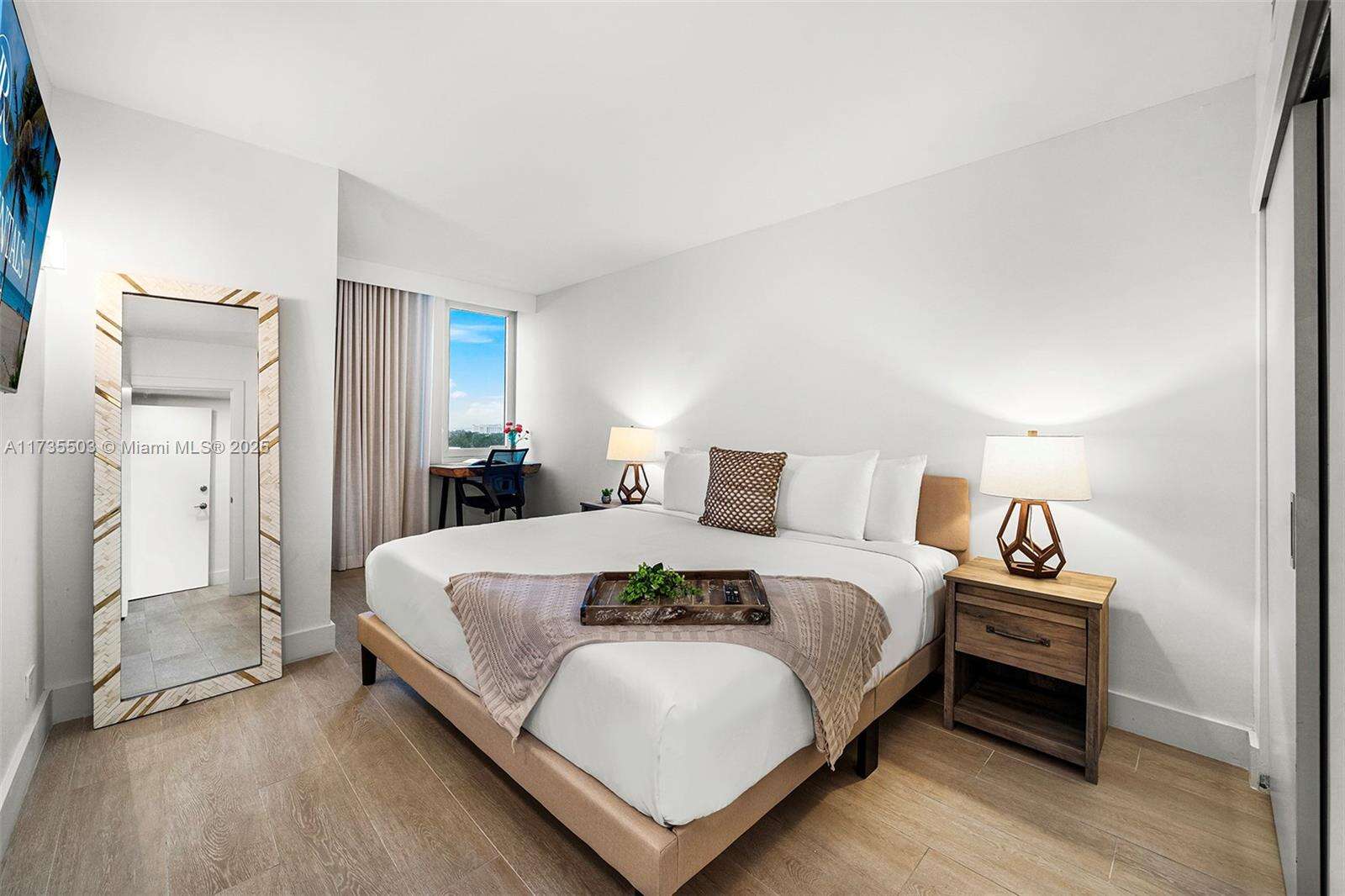 Roney Palace at Miami Beach, FL 33139 - For Rent photo 4
