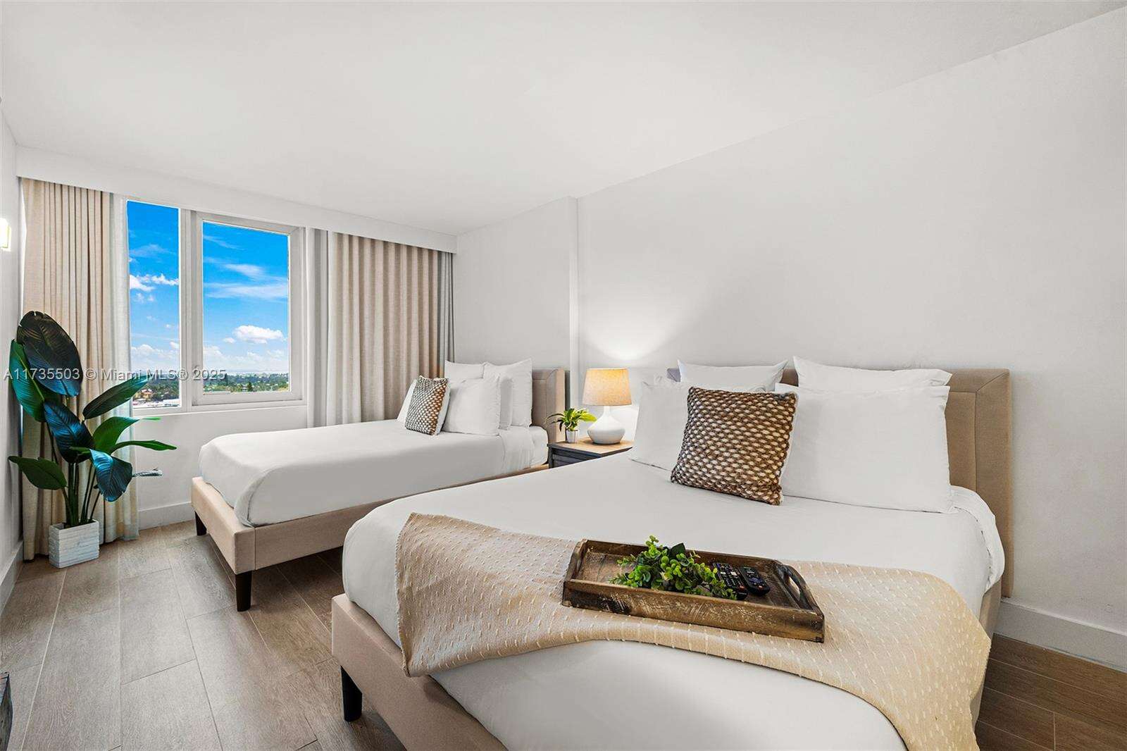 Roney Palace at Miami Beach, FL 33139 - For Rent photo 5
