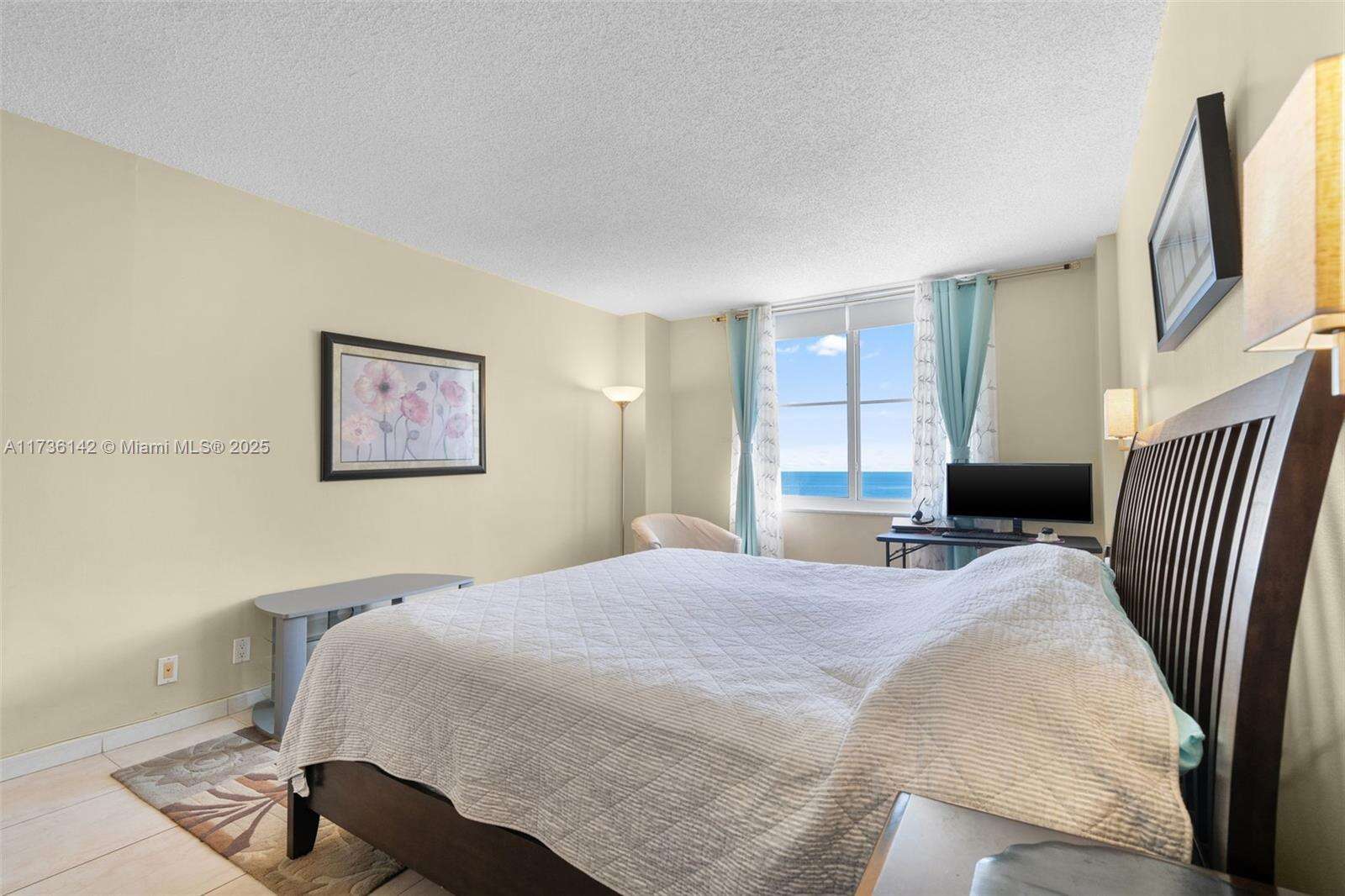 Sea Air Towers at 3725 Ocean Dr, Hollywood, FL 33019 - For Rent photo 11