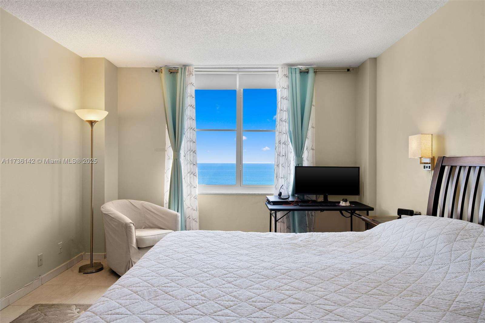 Sea Air Towers at 3725 Ocean Dr, Hollywood, FL 33019 - For Rent photo 12