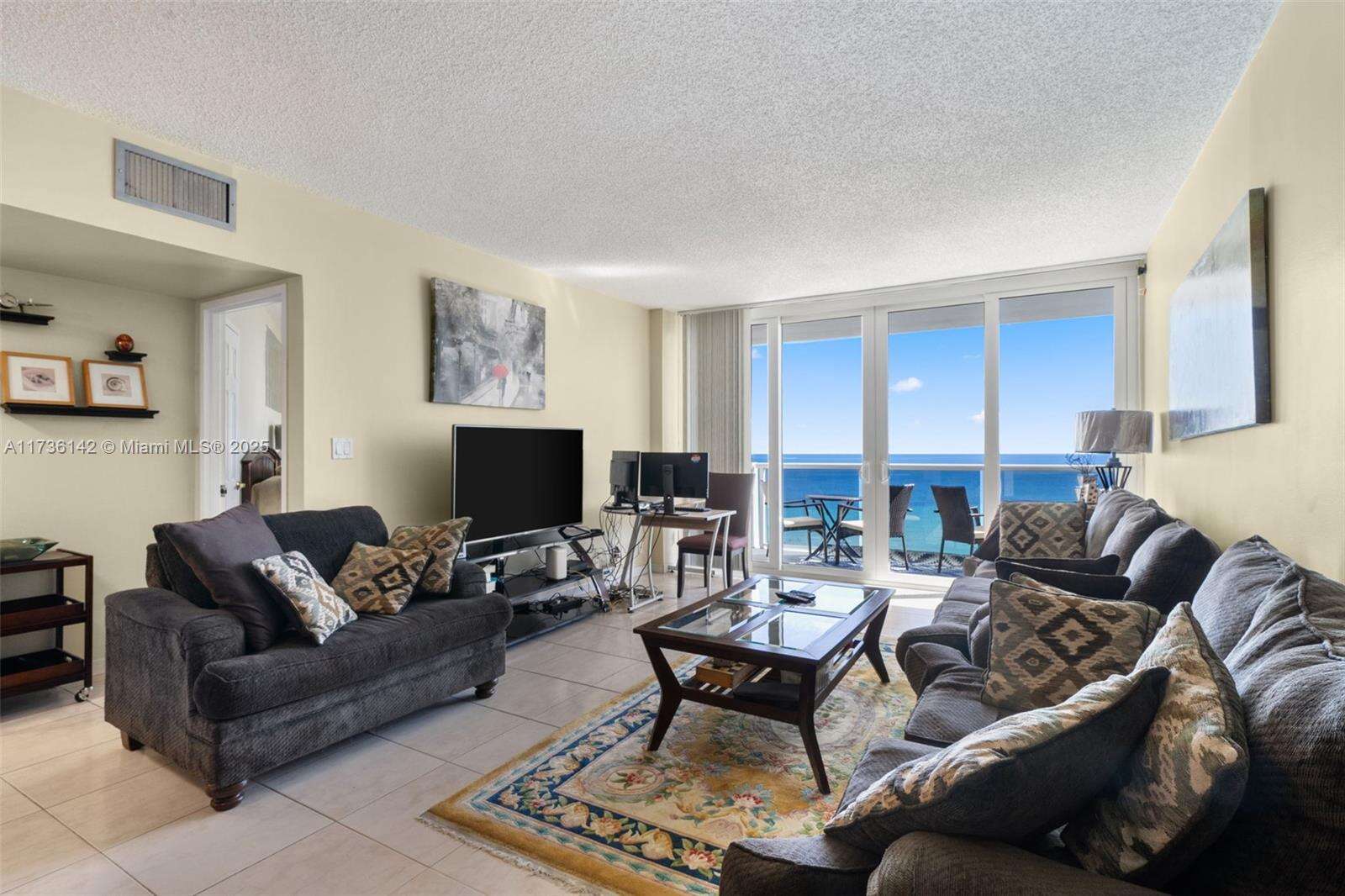 Sea Air Towers at 3725 Ocean Dr, Hollywood, FL 33019 - For Rent photo 6