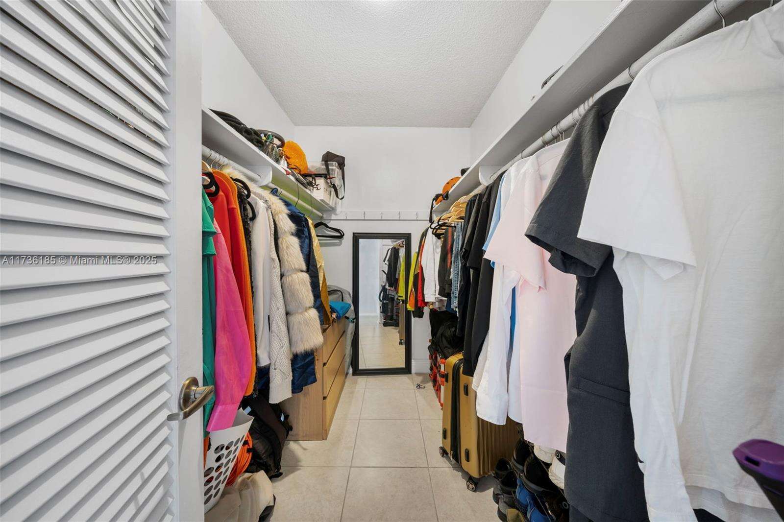Alexander Towers at 3505 Ocean Dr, Hollywood, FL 33019 - For Rent photo 19
