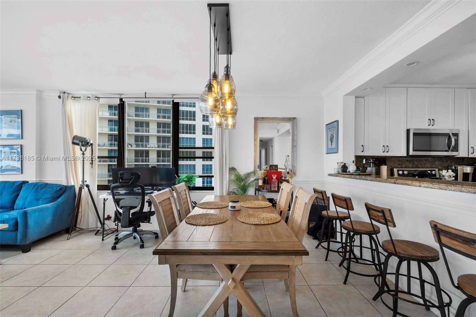 Alexander Towers at 3505 Ocean Dr, Hollywood, FL 33019 - For Rent photo 7