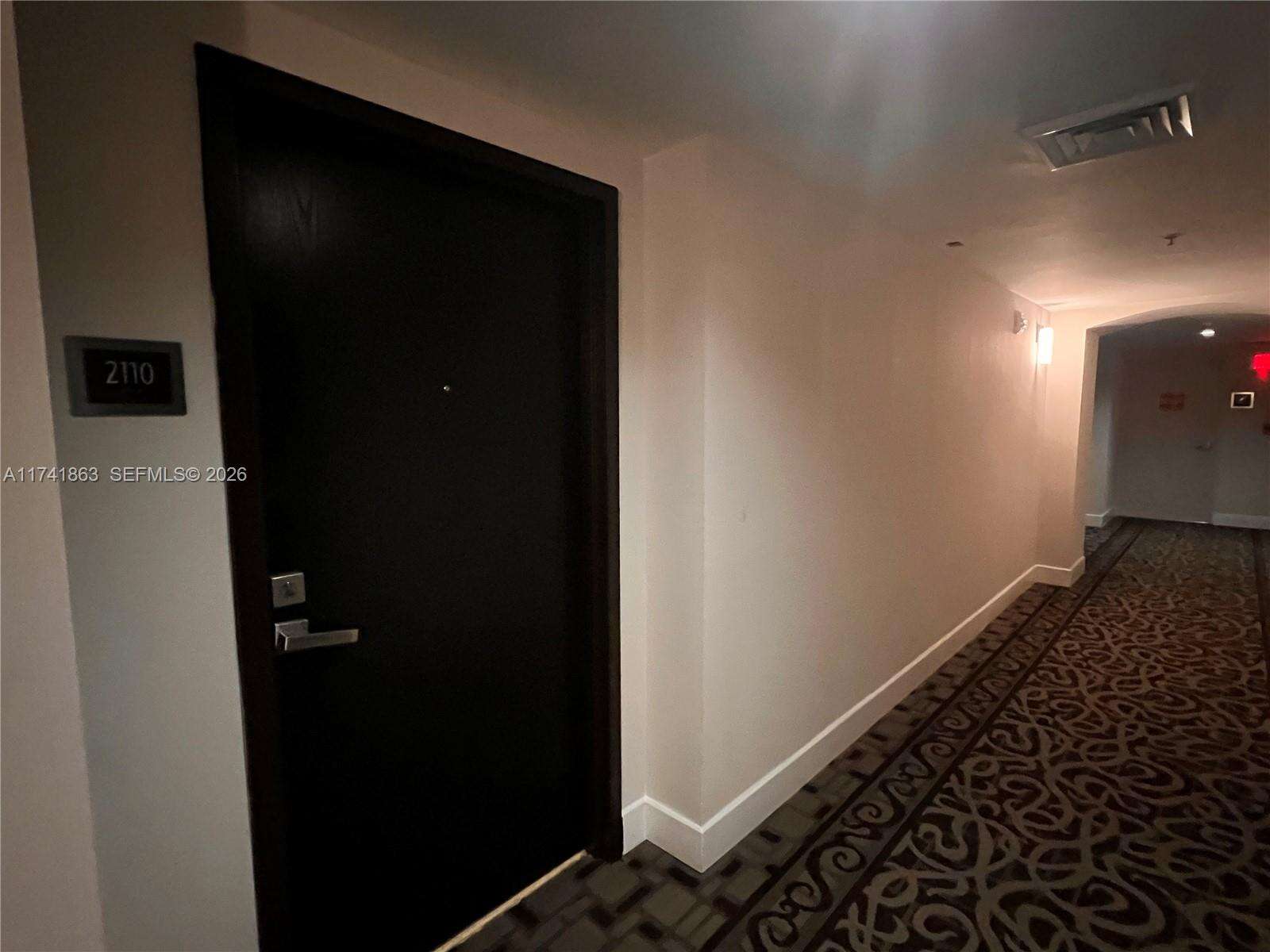 Yacht Club At Portofino at 90 Alton Rd, Miami Beach, FL 33139 - For Rent photo 11