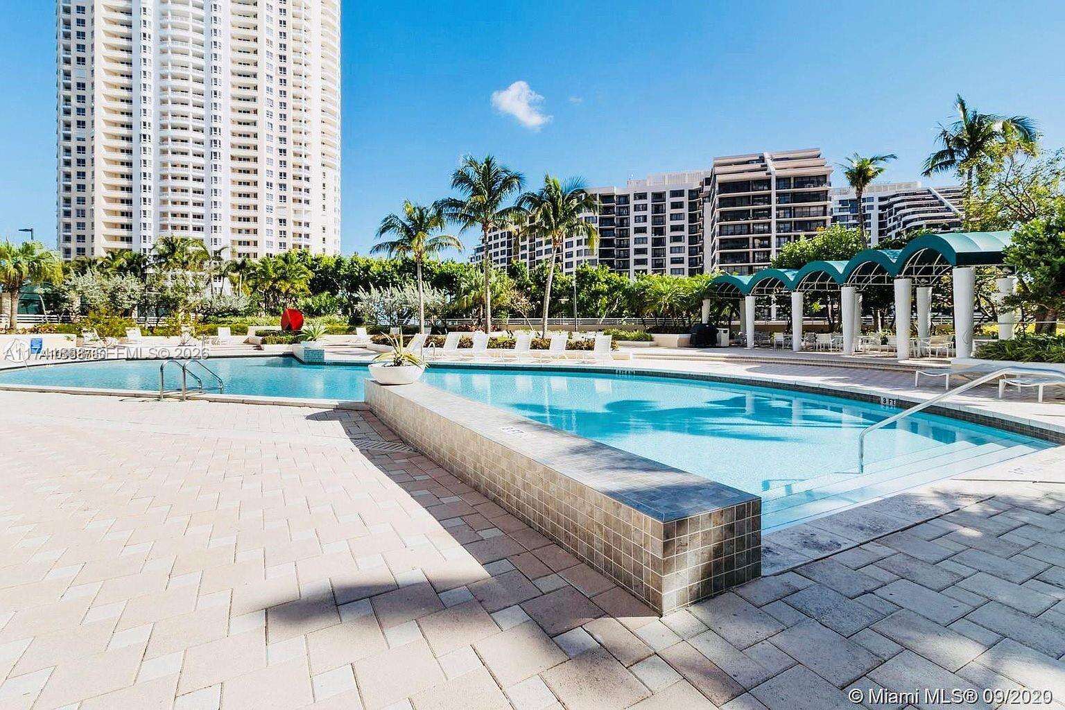 One Tequesta Point at 888 Brickell Key Dr, Miami, FL 33131 - For Rent photo 19