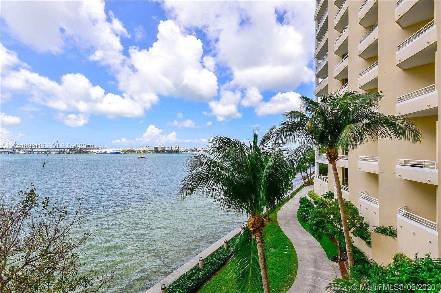 One Tequesta Point at 888 Brickell Key Dr, Miami, FL 33131 - For Rent photo 3