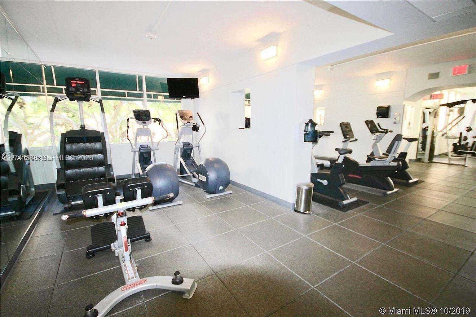 One Tequesta Point at 888 Brickell Key Dr, Miami, FL 33131 - For Rent photo 23