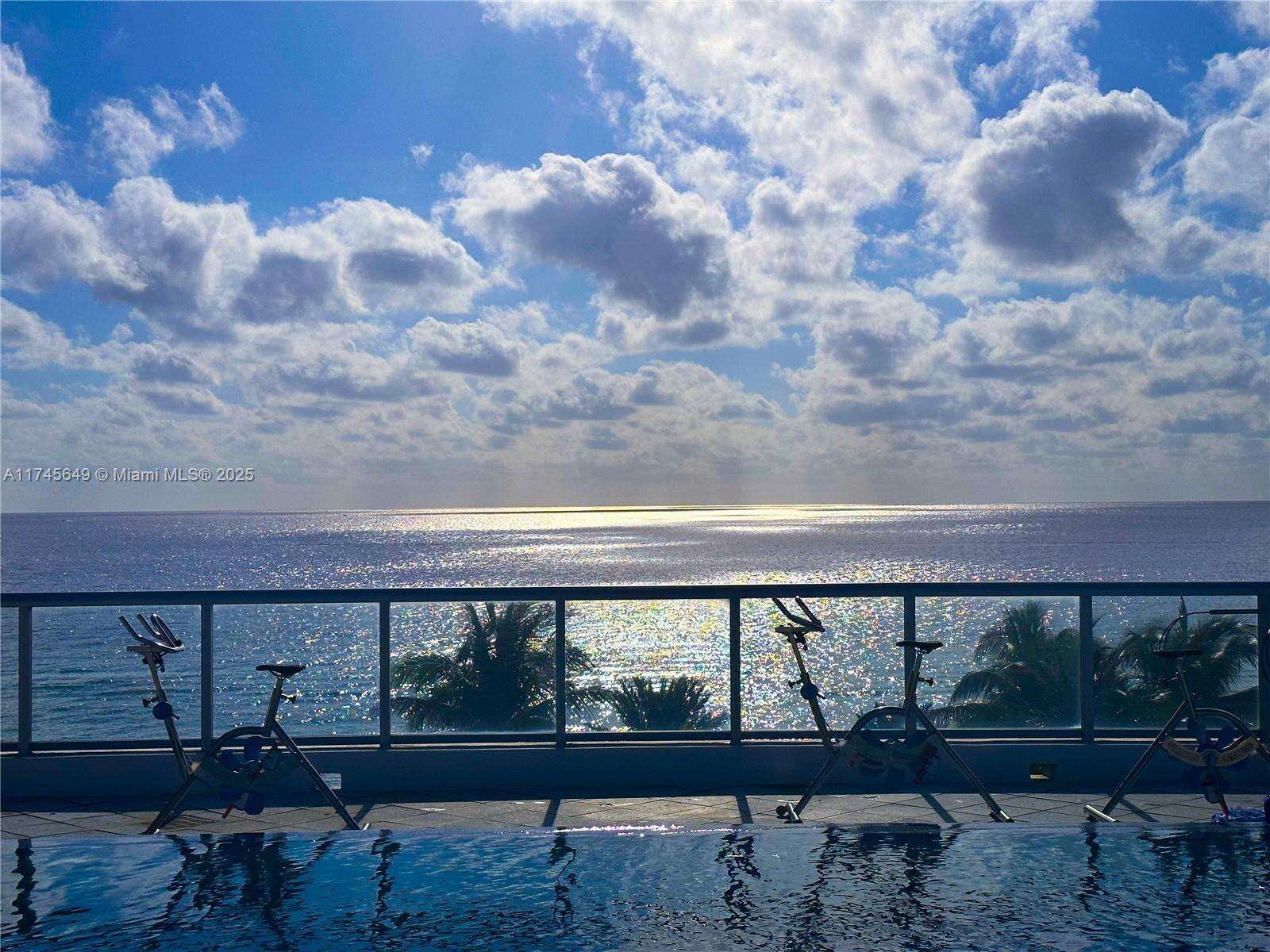 Central Carillon at 6801 Collins Ave, Miami Beach, FL 33141 - For Rent photo 60