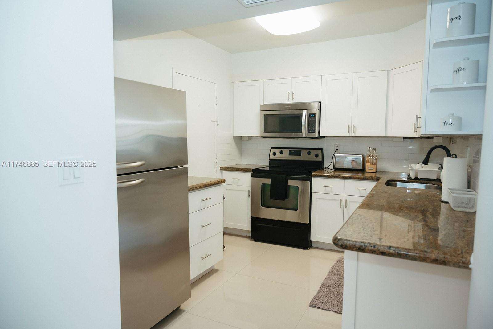 Sea Air Towers at 3725 Ocean Dr, Hollywood, FL 33019 - For Rent photo 15