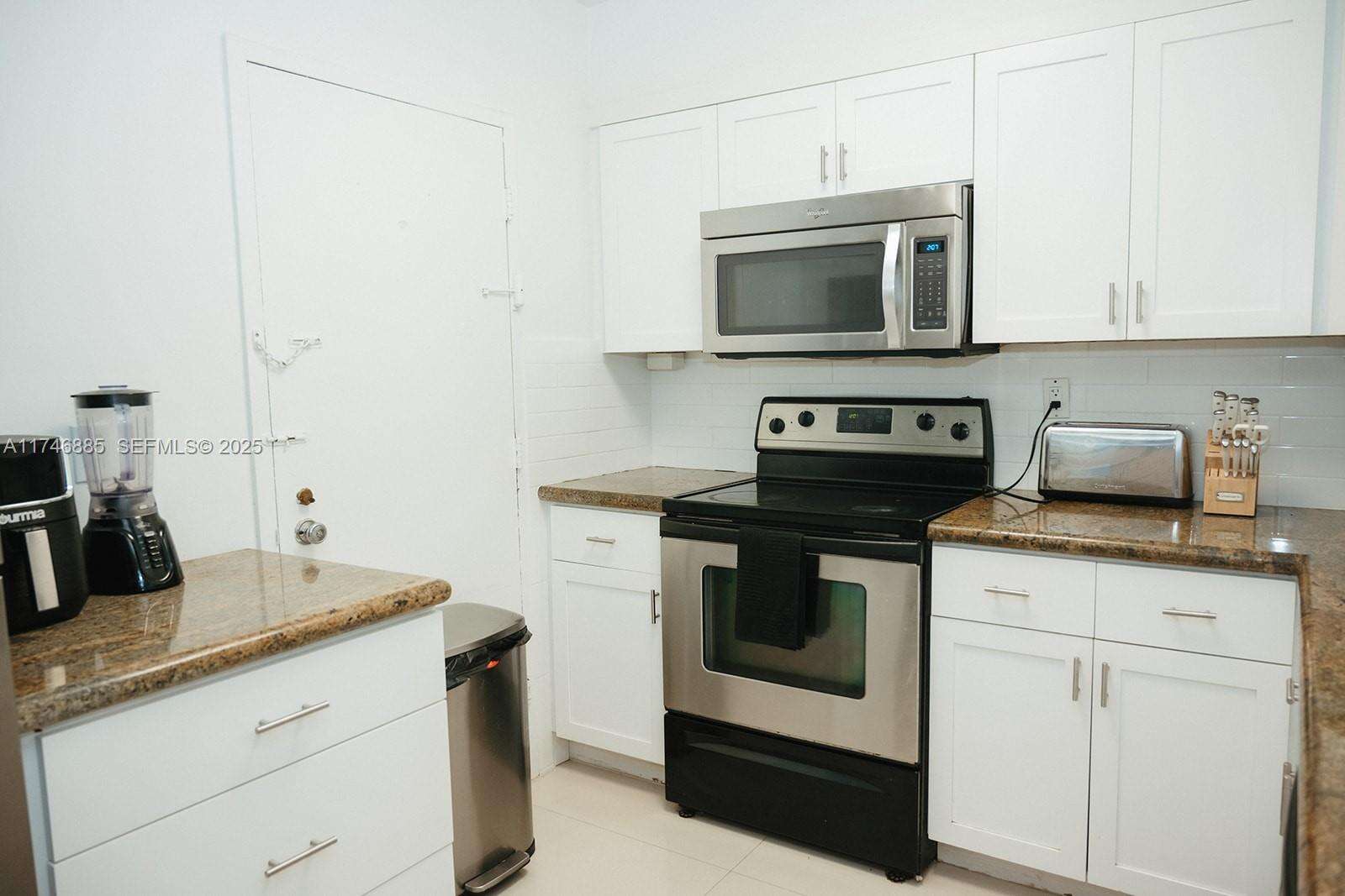 Sea Air Towers at 3725 Ocean Dr, Hollywood, FL 33019 - For Rent photo 18