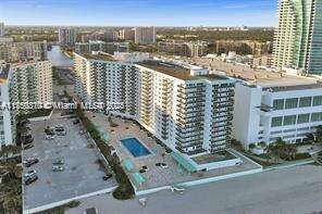 Sea Air Towers at 3725 Ocean Dr, Hollywood, FL 33019 - For Rent photo 33