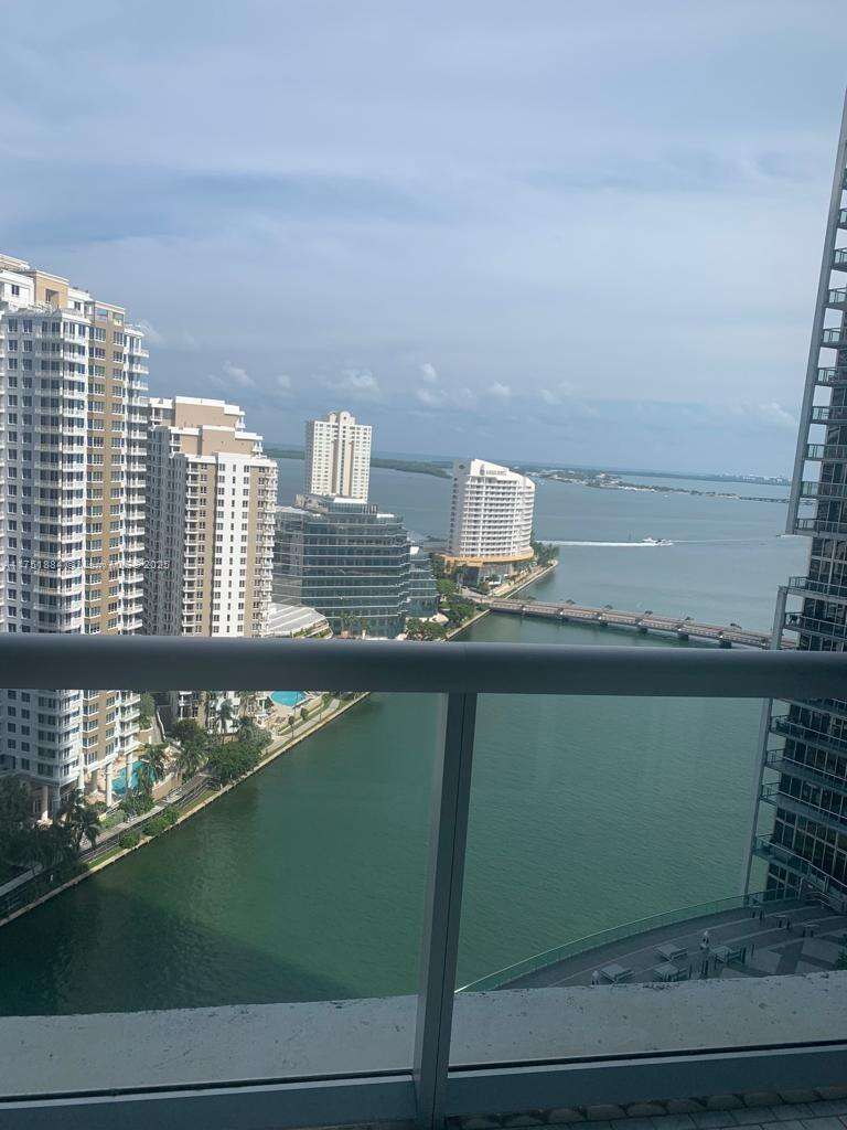 Icon Brickell 1 at 465 Brickell Ave, Miami, FL 33131 - For Rent photo 16