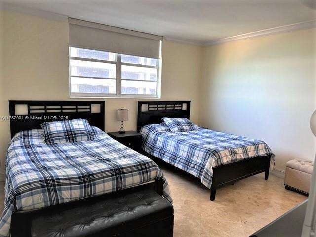 Sian Ocean Residences at 4001 Ocean Dr, Hollywood, FL 33019 - For Rent photo 8
