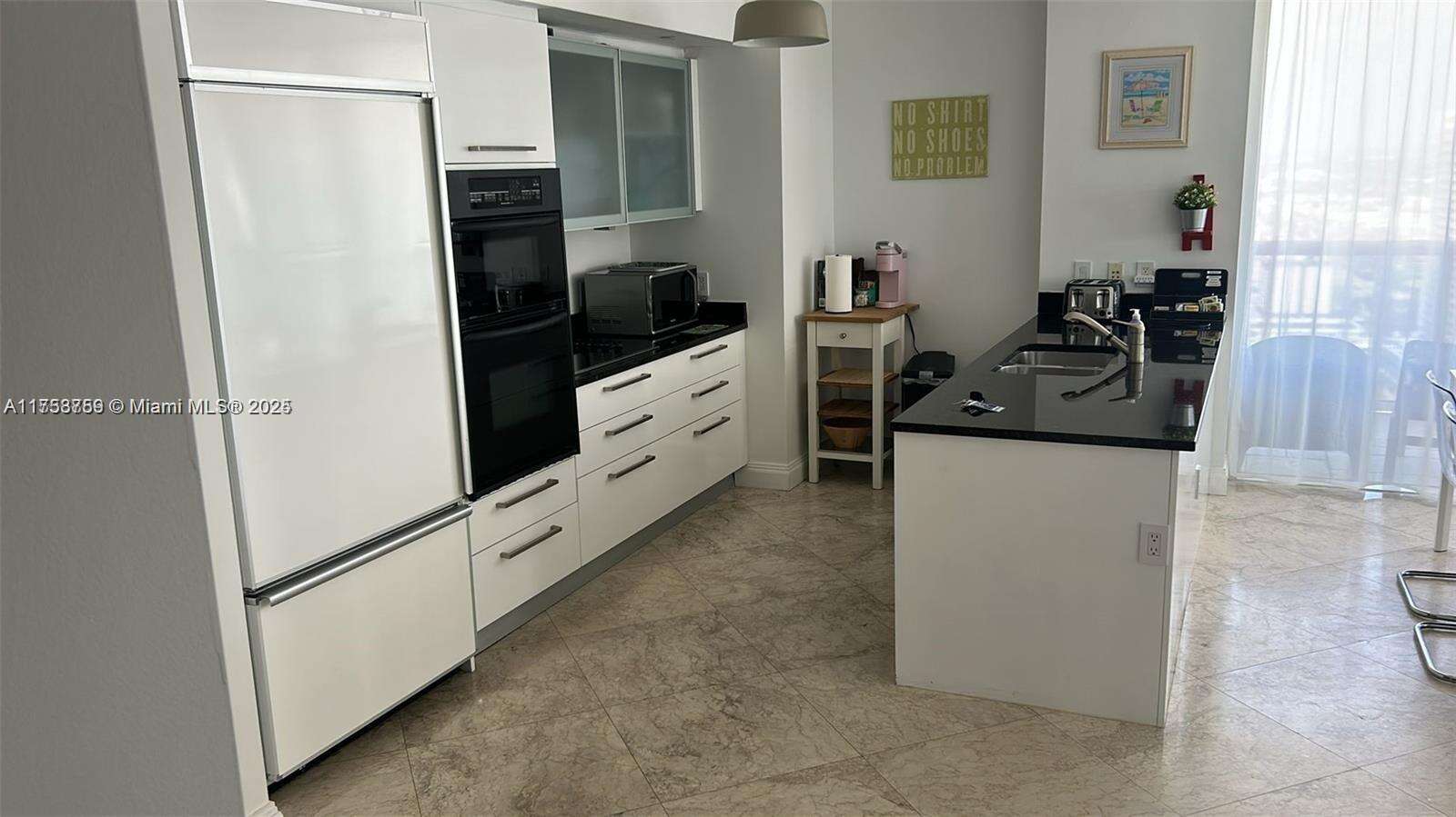 The Beach Club Two at 1830 Ocean Dr, Hallandale Beach, FL 33009 - For Rent photo 15