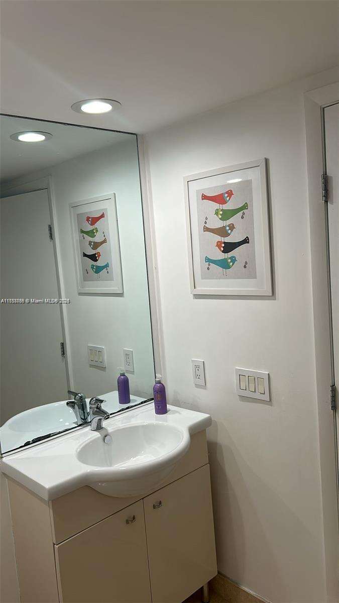 The Beach Club Two at 1830 Ocean Dr, Hallandale Beach, FL 33009 - For Rent photo 25