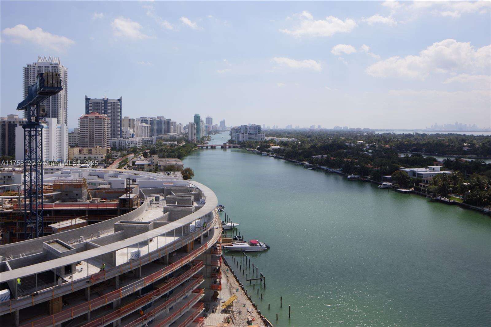 Eden House at 6700 Indian Creek Dr, Miami Beach, FL 33141 - For Rent photo 2