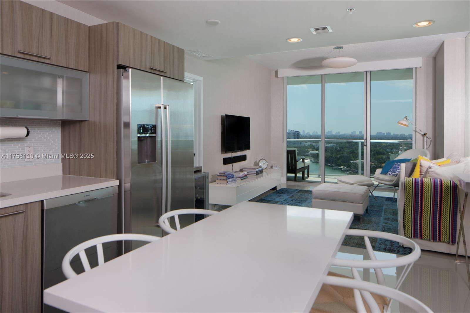 Eden House at 6700 Indian Creek Dr, Miami Beach, FL 33141 - For Rent photo 13