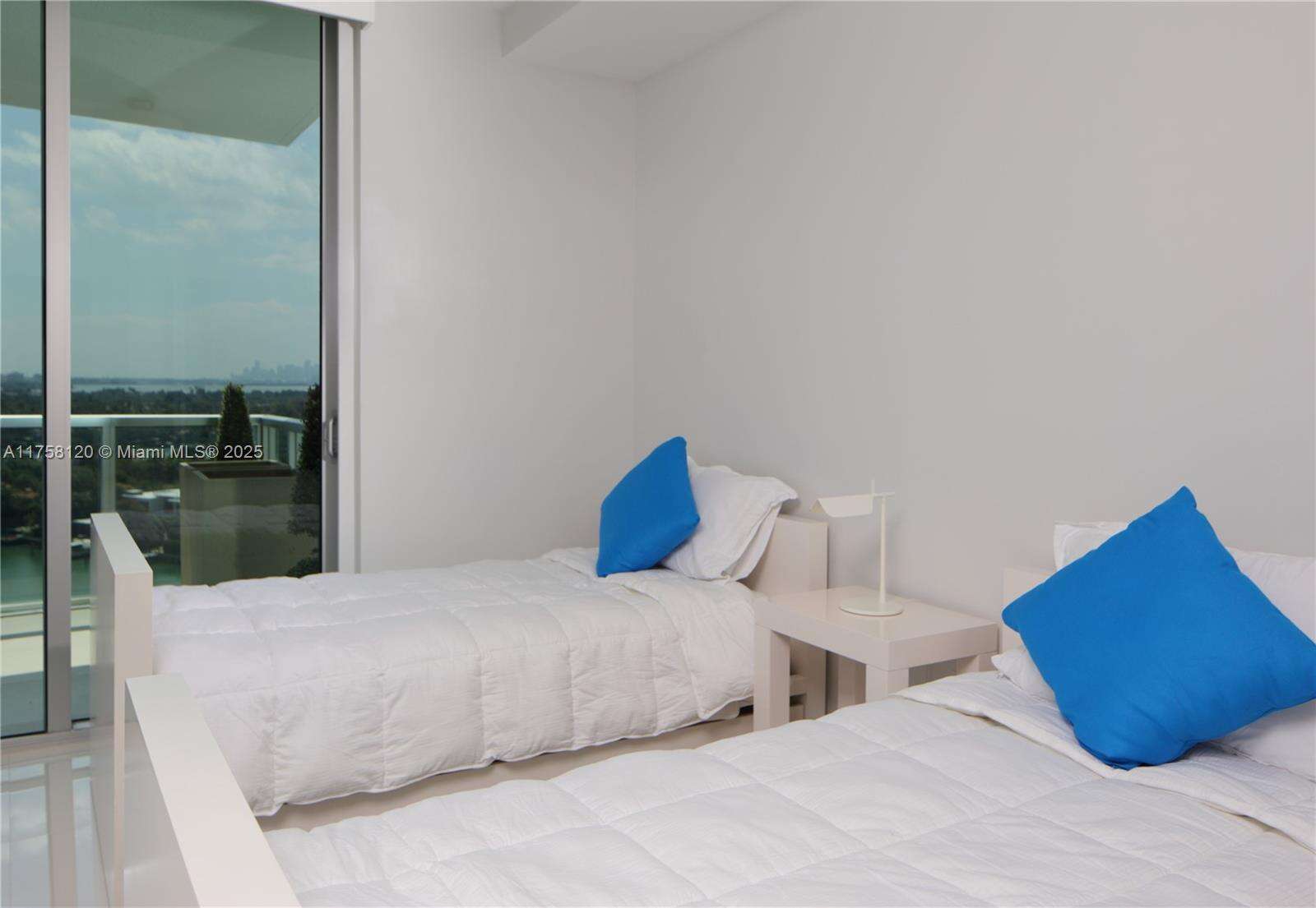 Eden House at 6700 Indian Creek Dr, Miami Beach, FL 33141 - For Rent photo 20