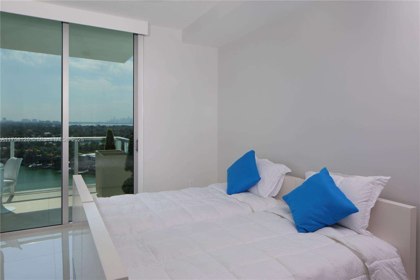 Eden House at 6700 Indian Creek Dr, Miami Beach, FL 33141 - For Rent photo 23